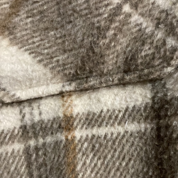 Shacket - Picture 7 of 8